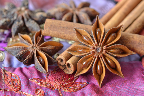 Star anise and cinnamon sticks