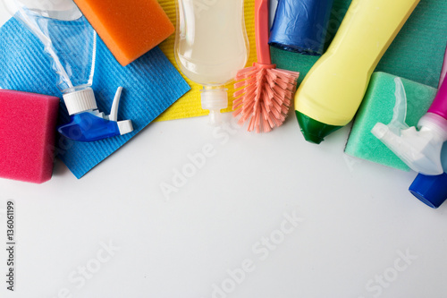 Quadro em tela cleaning stuff on white background