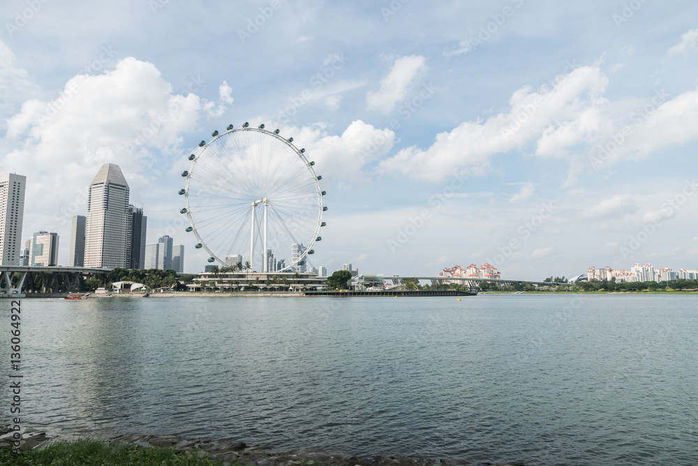 Obraz premium Singapore Flyer the giant ferris wheel in Singapore