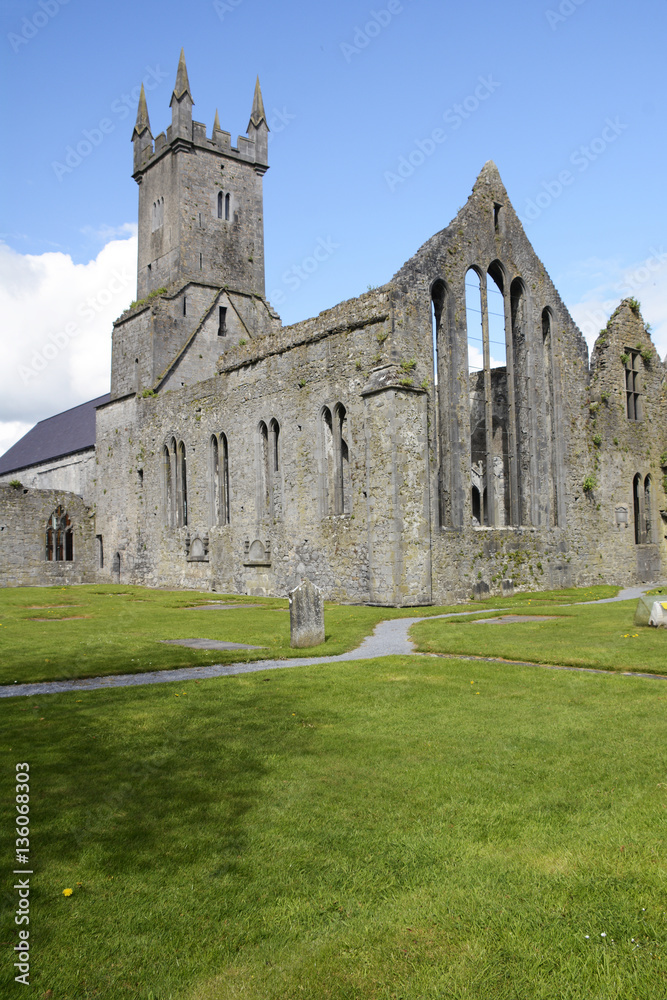 Irland, Klosterruine 
