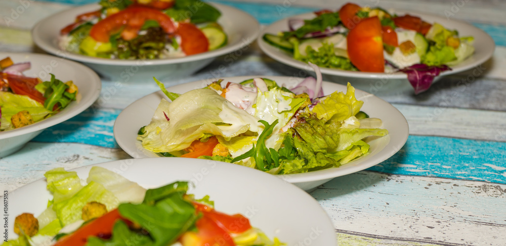 Salatbeilage im Restaurant Salatbeilage im Restaurant