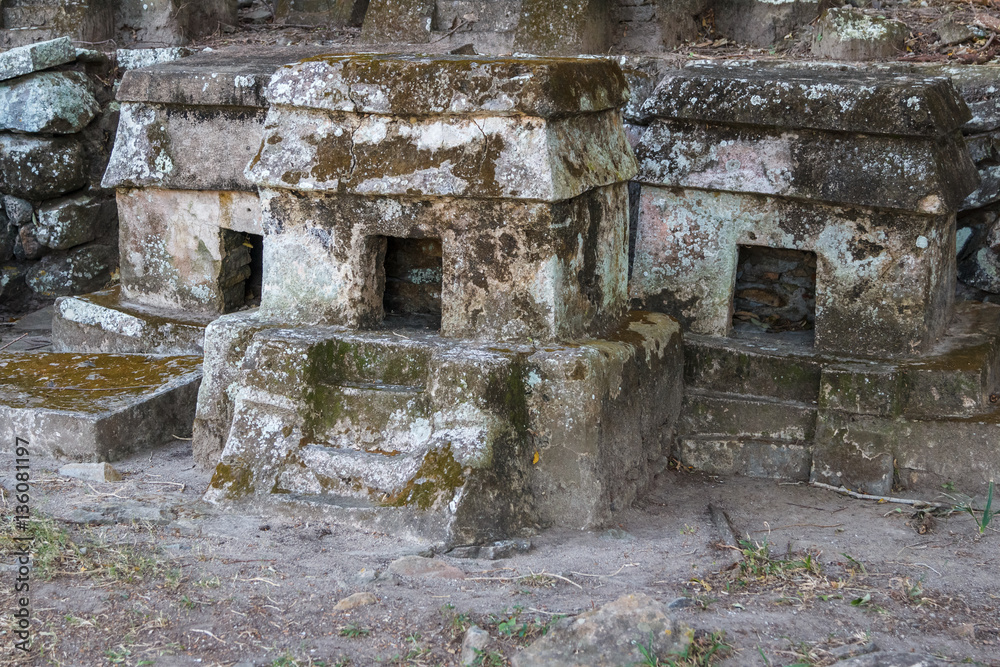 Ruins of the pre-hispanic town Quiahuiztlan, Veracruz state, Mex