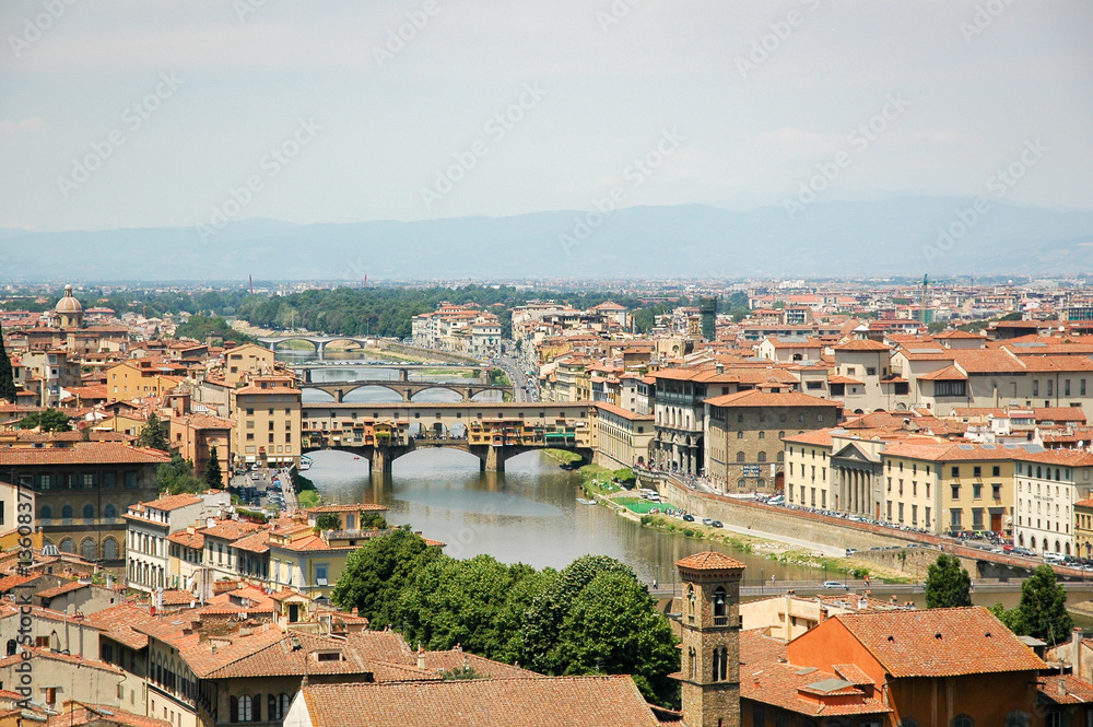 Blick von der Piazza Michelangelo auf die Ponte Vecchio