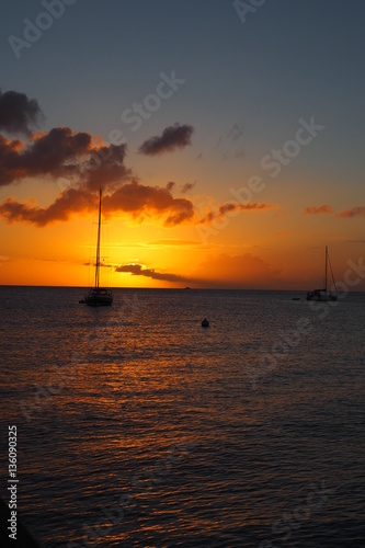 Martinique L'Anse d'Arlet coucher de soleil  © Patricia