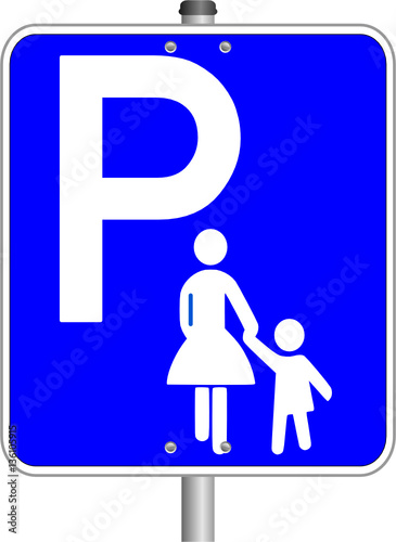 Parkplatz mutter kind  170206-04