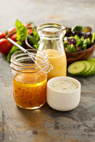 Bild auf Leinwand Variety of sauces and salad dressings