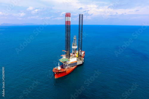 Jackup rig movement. photo