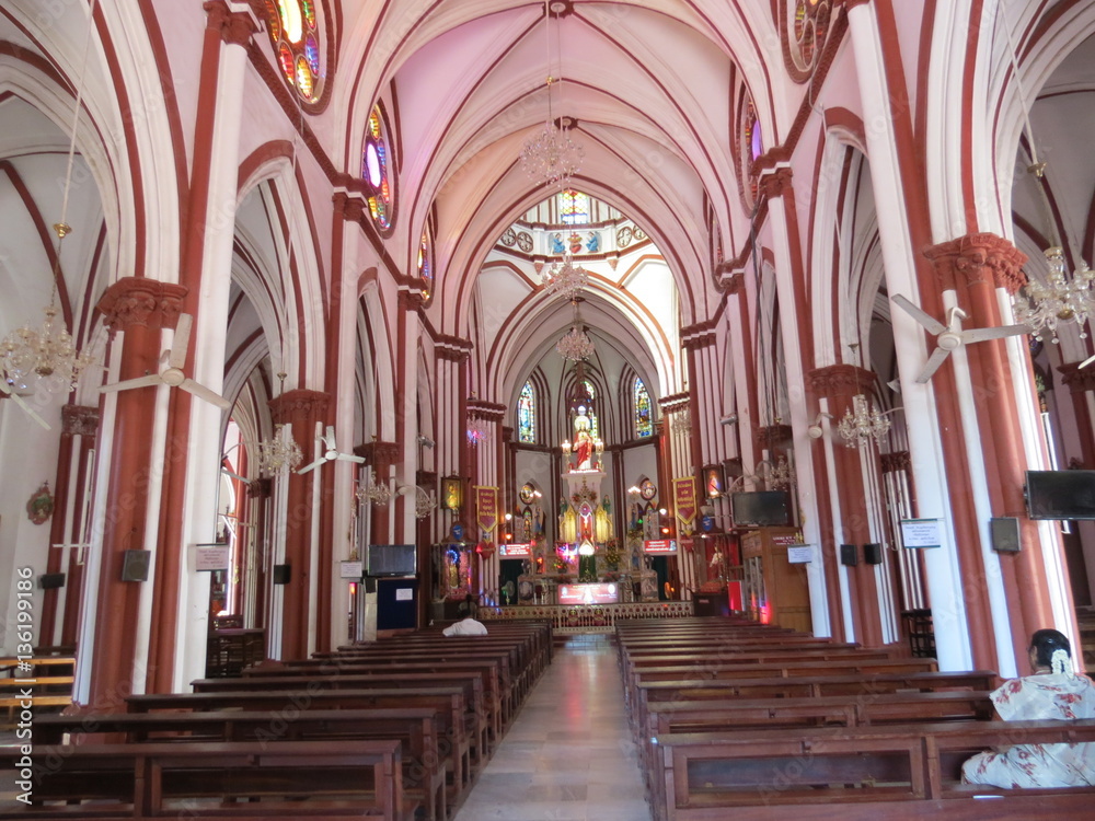 Fototapeta premium basilique de pondichéry
