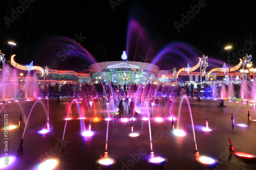 Quadro su tela Night colorful fountain in Soho square in Sharm el Sheikh