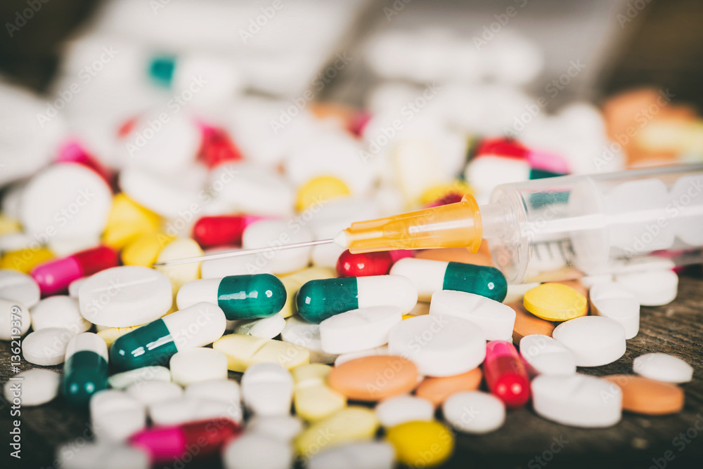 Drugs and substances prohibited - arrest criminals