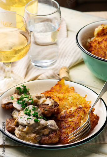 Swiss-Style Veal Cutlets with mushroom