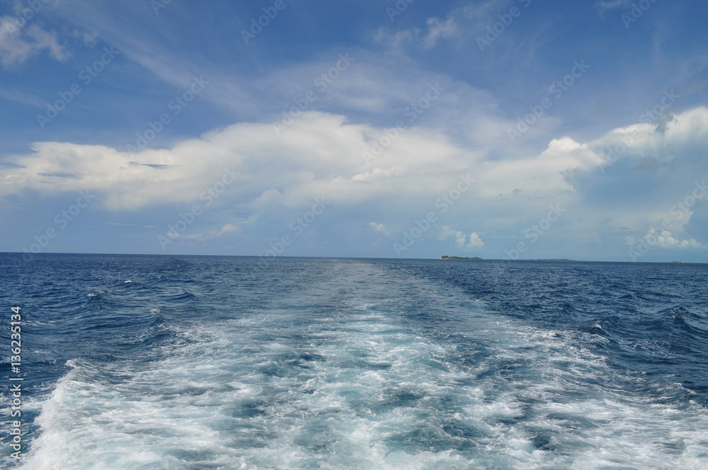 Waves, water and beautiful sky Waves, water and beautiful sky