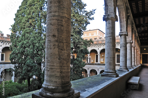 Roma, Piazza Venezie - il loggiato di Palazzo Venezia photo