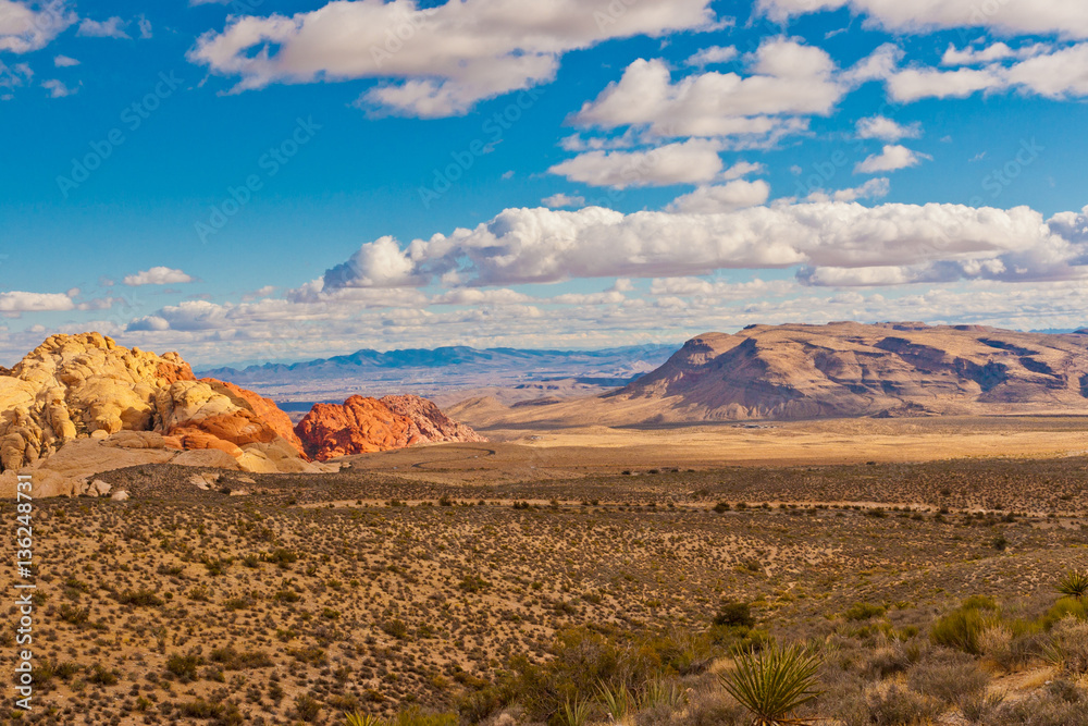 Fototapeta premium Colorful rocks in Red Rock Canyon State Park, Nevada, USA