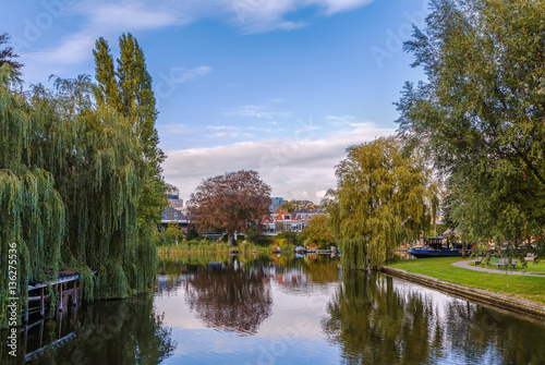 Witte singel channel, Leiden, Netherlands