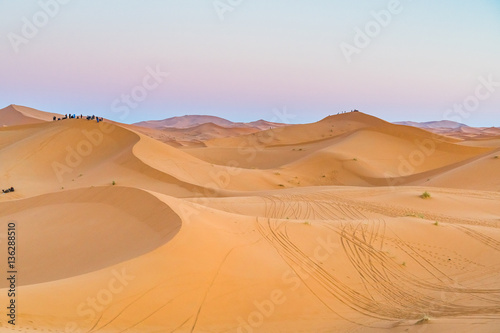 sand desert © praphab144