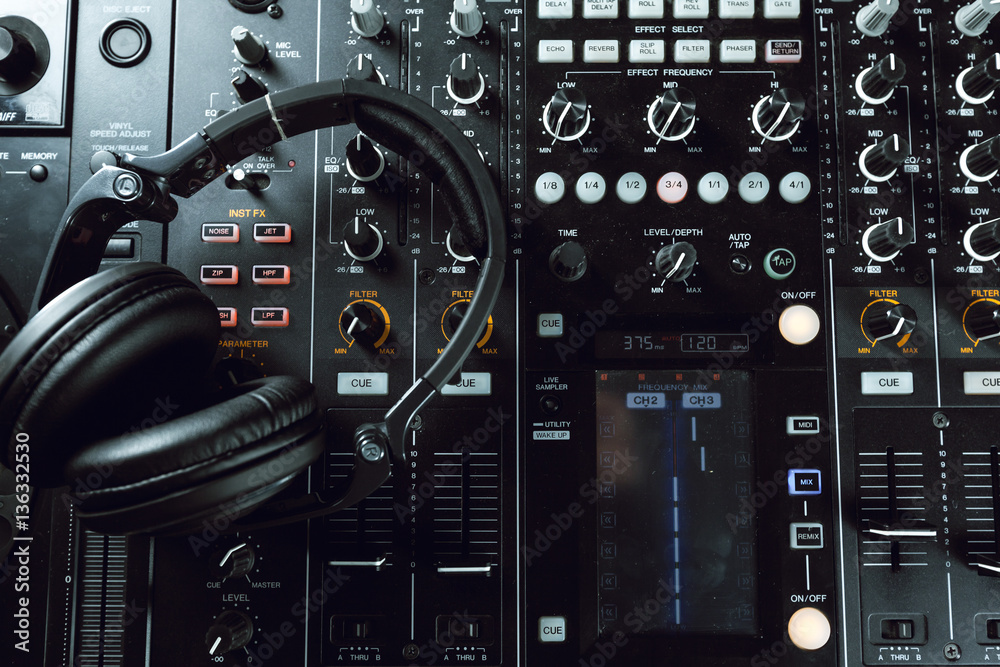 Fototapeta premium Dj equipment