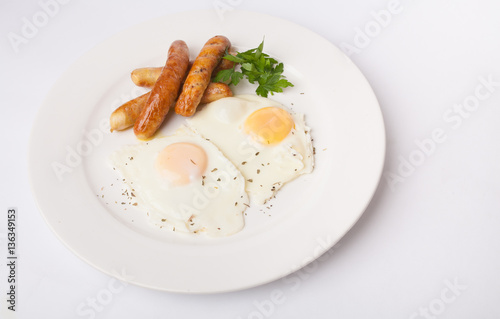 Fried eggs with sausage 