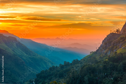 Sunset in the valley near the town of Ella, Sri Lanka © truba71