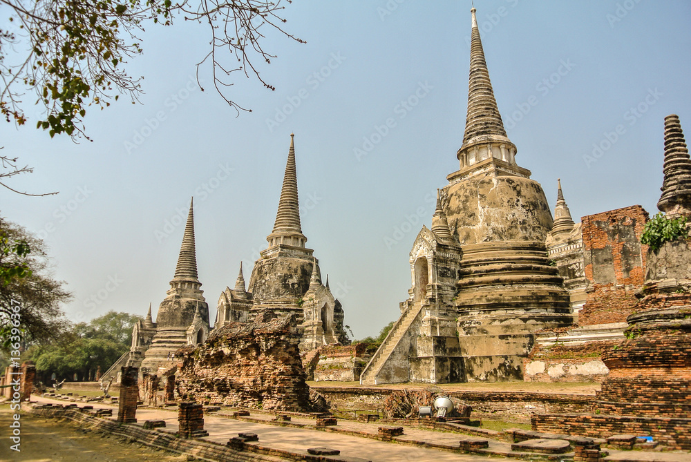 The grandest and most beautiful temple in the ancient capital of Thailand