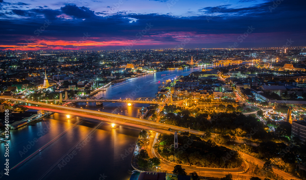 Fototapeta premium Chao Phraya River