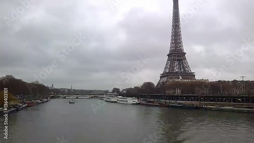 Cinemagraph Eiffel tower Paris