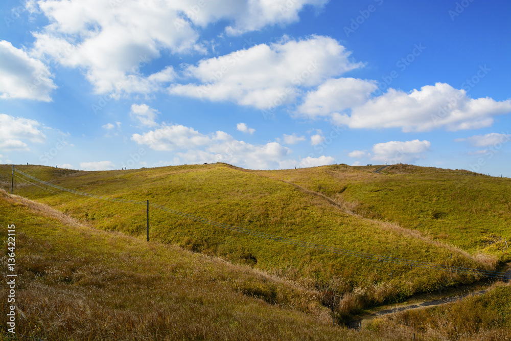 Fototapeta premium 阿蘇やまなみの風景＠熊本県