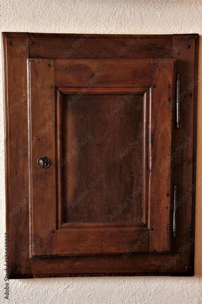 Wooden wall cabinet, Italian style