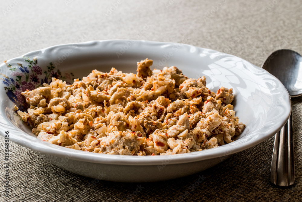 Turkish roasted chicken pieces / tavuk kavurma Turkish roasted chicken pieces / tavuk kavurma