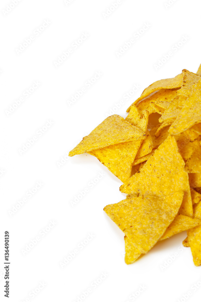 Naklejka premium corn nachos on white background