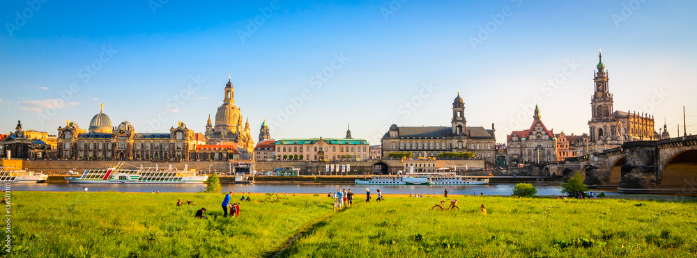 Summer panorama of the Old Town architecture with Elbe river in Dresden, Saxrony, Germany - obrazy, fototapety, plakaty 