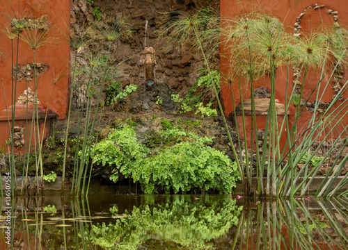 Reflecting Pool, Real Alcázar, 2016