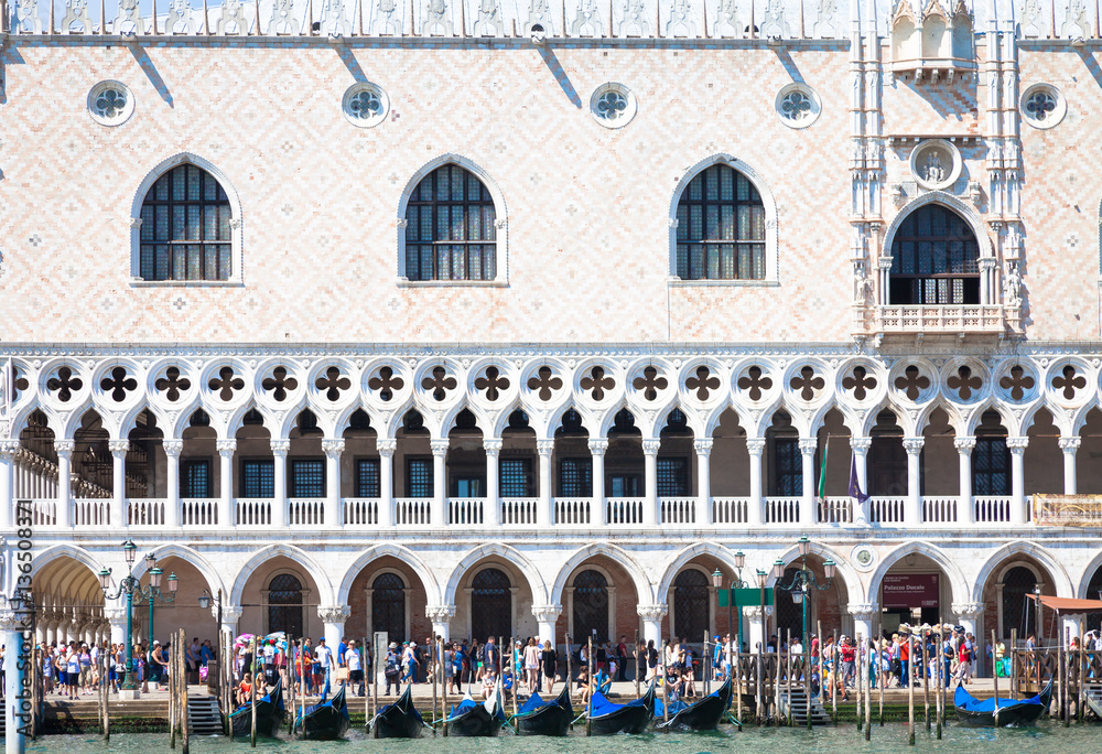 VENICE, ITALY - JUNE 27, 2016: San Marco area full of turists VENICE, ITALY - JUNE 27, 2016: San Marco area full of turists
