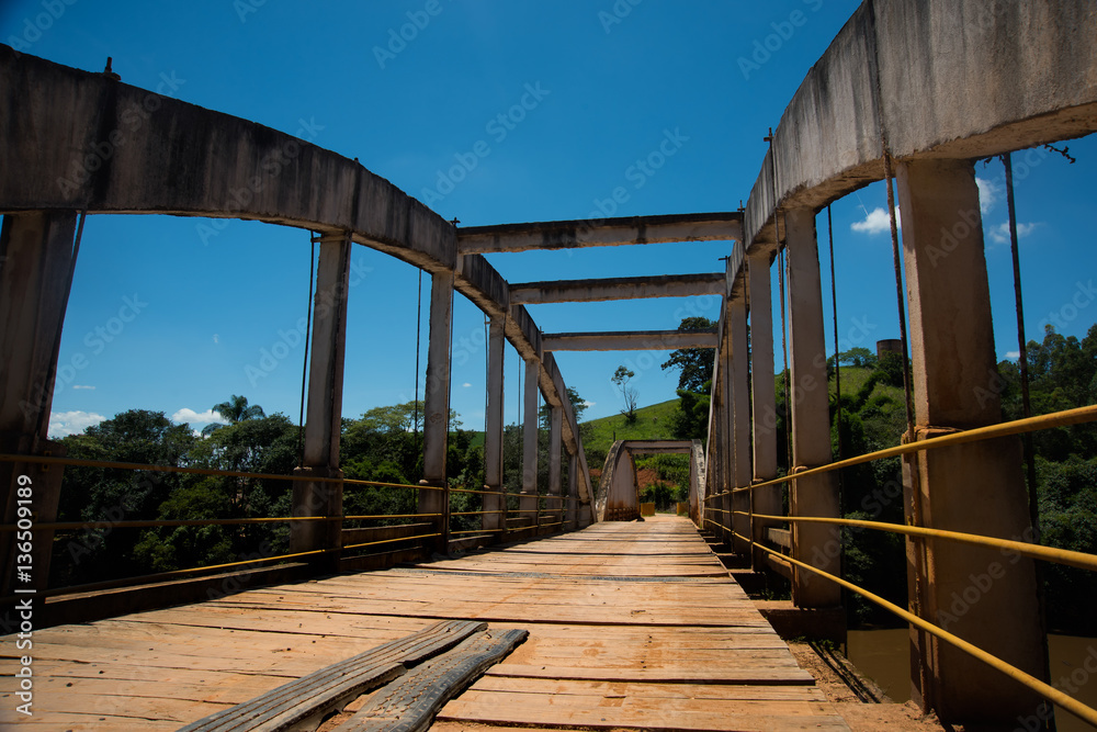 Country road bridge Country road bridge