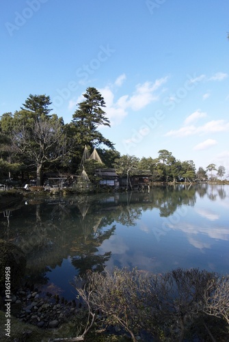 Kenrokuen The pool of Xia side View