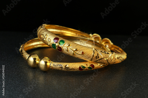 Gold Jewellery Bangle