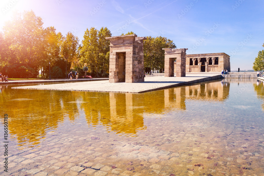 Naklejka premium Świątynia Debod w Madrycie