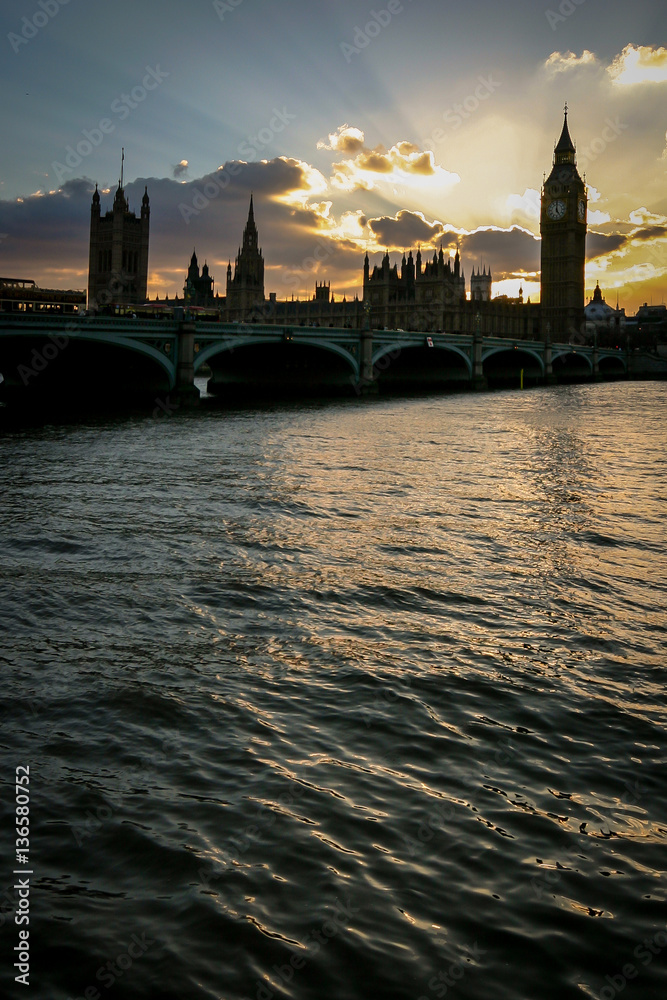 Naklejka premium Palace of Westminster dusk silhouette, London.