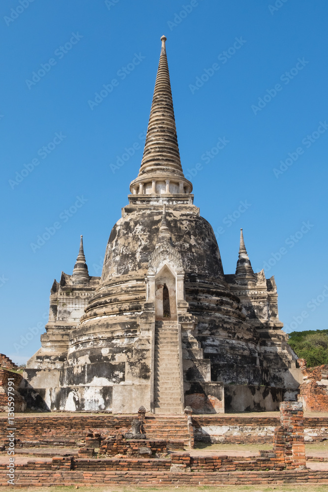 Old pagoda in Wat Phra Si Sanphet, the historical Park of Ayutth Old pagoda in Wat Phra Si Sanphet, the historical Park of Ayutth