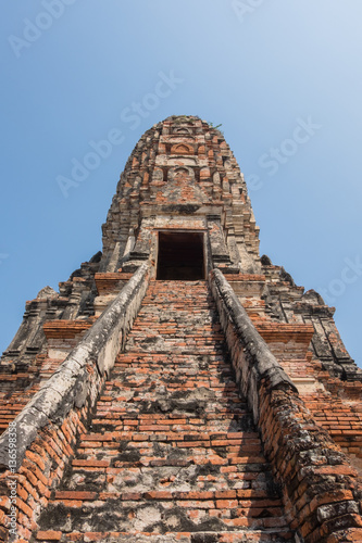 Wat Chaiwatthanaram  the historical Park of Ayutthaya  Phra Nakh