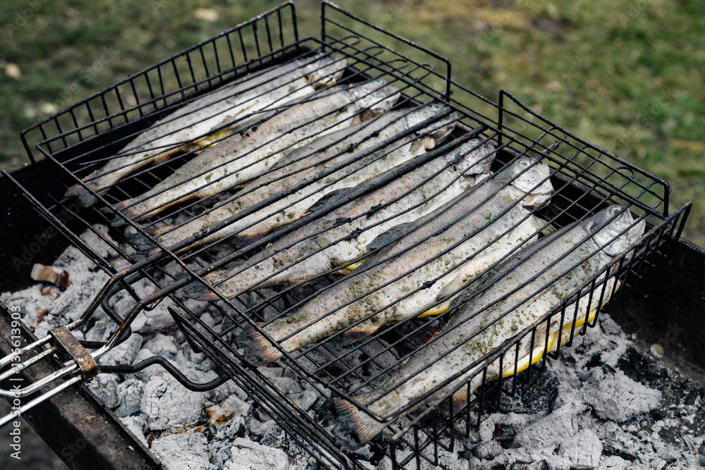 fish roasted at the stake, grilled, charcoal