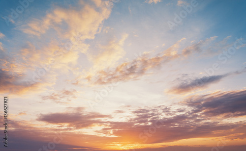 Sunset sky background © sutadimages
