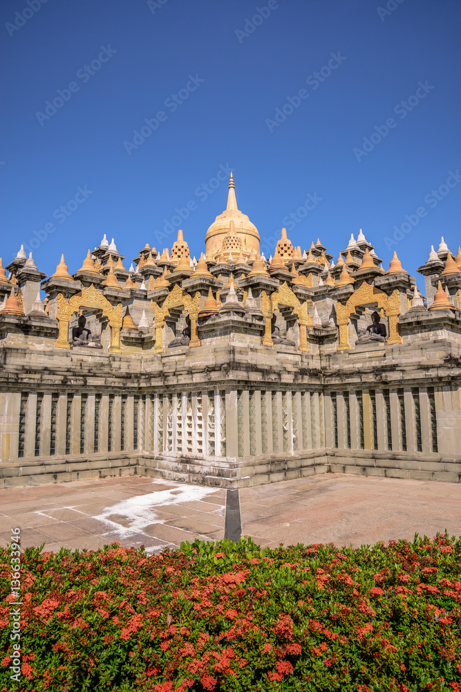 Fototapeta premium pagoda beautiful in Roi Et of Thailand