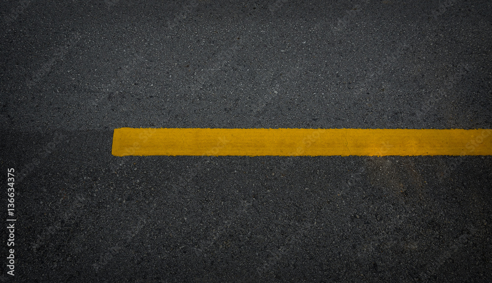 Road texture with one yellow
