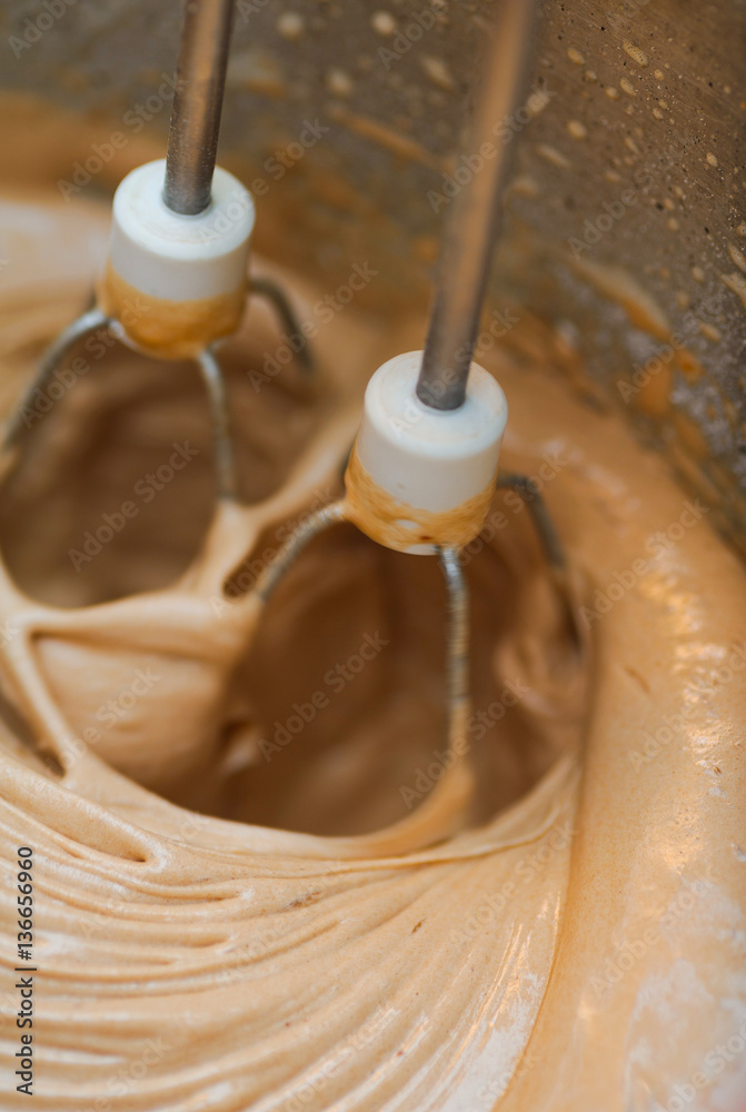 knead sweet cream of mixer whisk