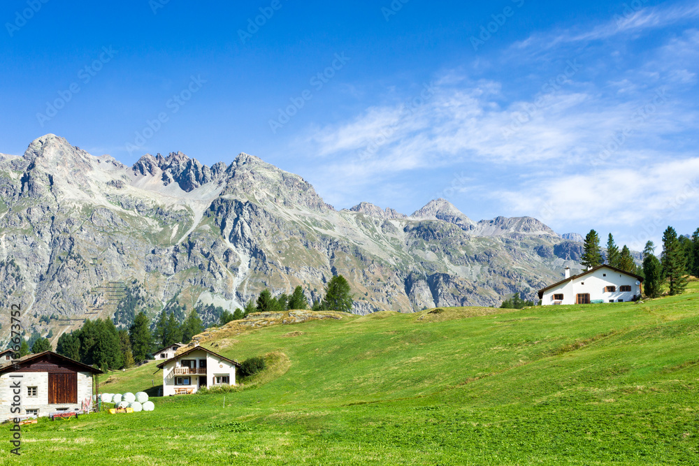 Schweizer Berge im Engadin im Kanton Graubünden