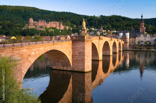 Alte Brücke und Schloss in Heidelberg, Deutschland