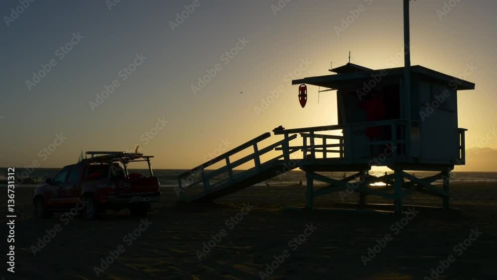 sunset time los angeles veniece beach lifeguard tower and car 4k usa
sunset time los angeles veniece beach lifeguard tower and car 4k usa