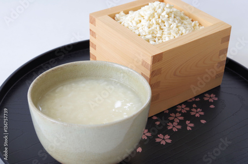 甘酒と米こうじ