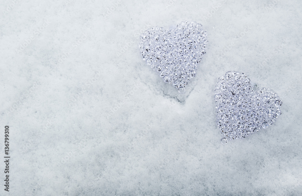 Hearts of glas in the snow Hearts of glas in the snow